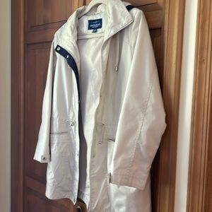 Ladies raincoat